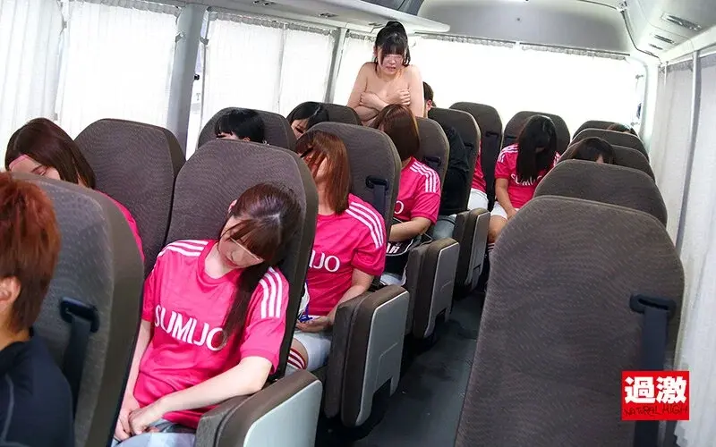 Training Camp Perversion - Female Team Members Succumb to Shame Through Voyeurism, Group Self-Pleasure, and Public Intimacy[Origin]