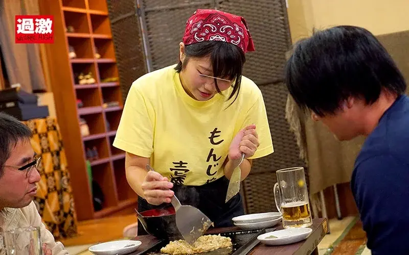 Part-time girl getting aroused with flushed face while serving customers 15