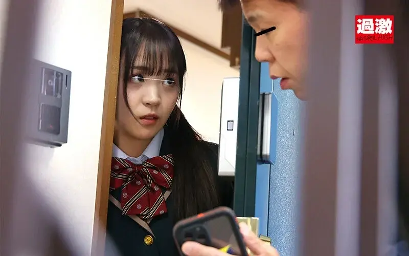 Arrogant daughter gets creampied at home in broad daylight by evil stepmother's savage friend