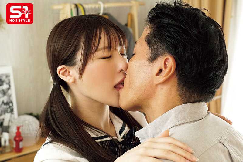 Introducing Super A5 Rank High School Students A 7 hour intimate session with 17 elite students in their uniforms