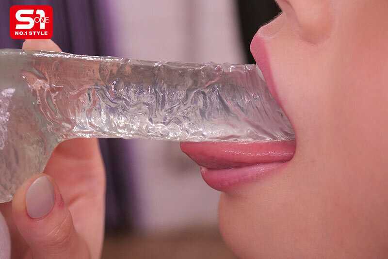 「これ絶対気持ちいいやつ…」 顔もテクも圧巻エスワン女優のチ●ポしゃぶりがモロ見え！超・鮮・明！！究極のディルドフェラ映像45連発！