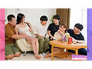 ちんちんが平等になった日。ちんちん主導の社会へと変貌を遂げた。性交と受精を繰り返す日々。毎日がちんちん記念日