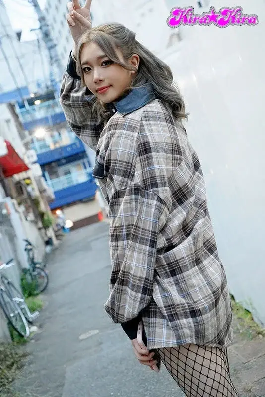 Selling Used Underwear - The Gal I Met on a Dating App Turned Out to Be an Easy Nymphomaniac! Vol.3