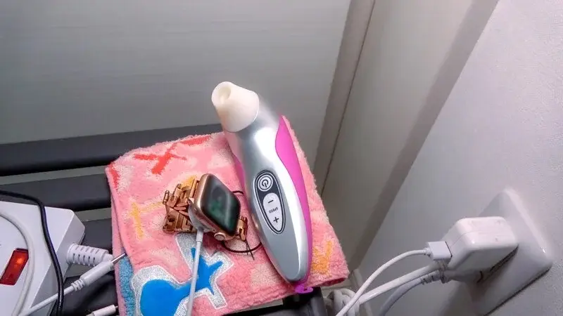 Stay Over Documentary at Female Otaku's Home - One Night Boyfriend Experience with No Protection with Yuka Hirose, a G-cup Squirting Wife (DOD)[Origin]