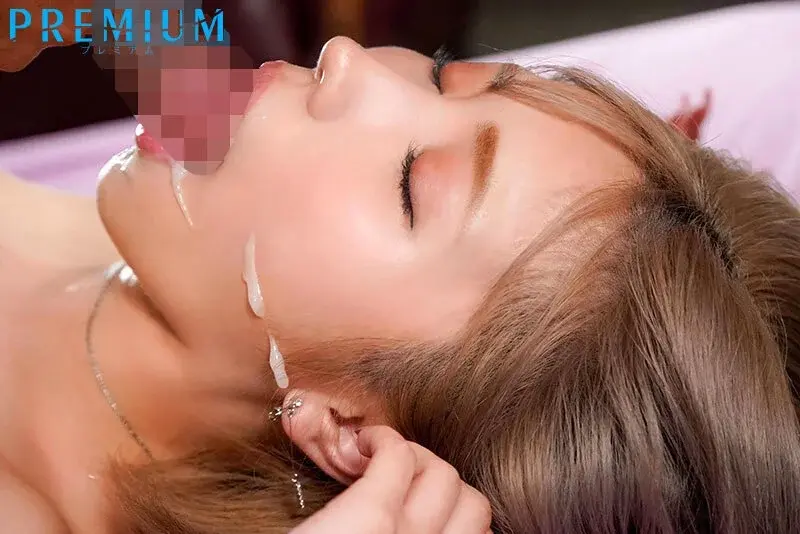 No.1 Lounge Lady Shows Her Naughty Smile While Giving Amazing Service! Three Special Performances with Cute Face and Intense Techniques! Haruharu Moka