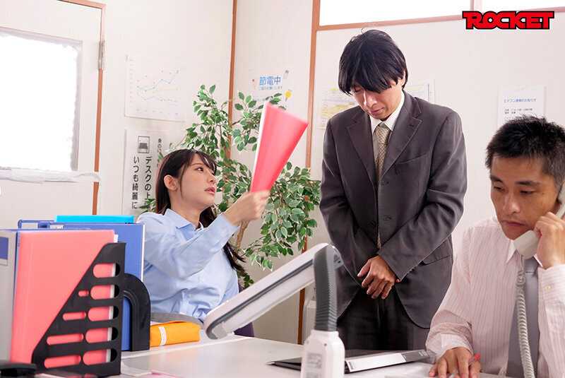 Brainwashing Sexaroid Transformation Ray Gun