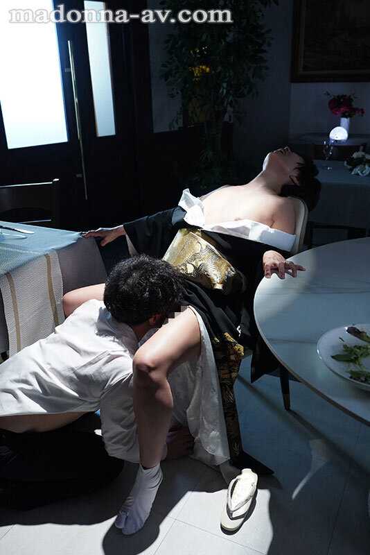 娘の幸せを見届けながら…。披露宴で娘婿に犯●れた母 桐岡さつき