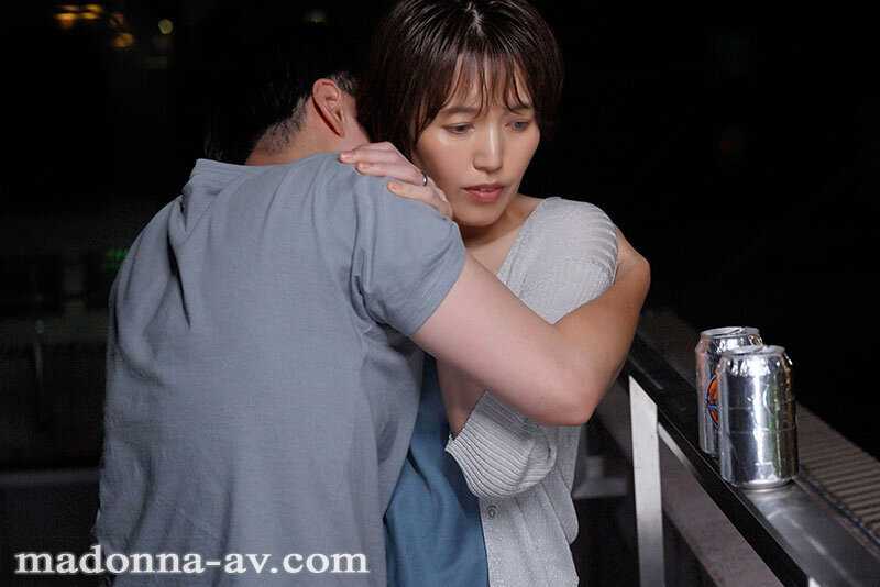 「大きくなったら結婚して下さい」そう言ってくれた少年が娘の婚約者として現れて…。結婚の報告をされた夜、大人になった彼の肉体に溺れてしまった私。 星冬香