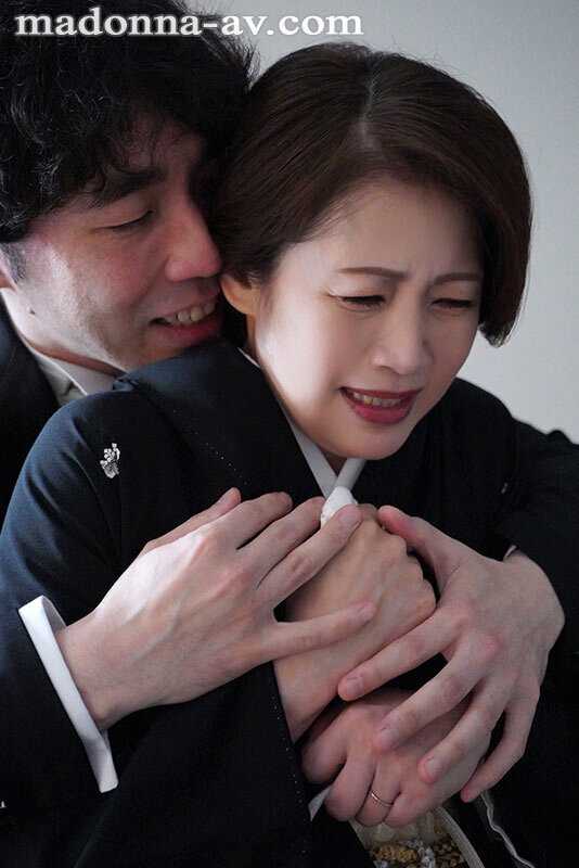 娘の幸せを見届けながら…。披露宴で娘婿に犯●れた母 友田真希