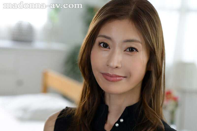 Gcup/高身長/魅力的すぎる1児の母 MONROE電撃専属 葵百合香 モデル級の肢体を絡ませる濃厚潮吹き3本番―。