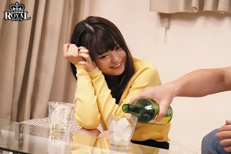 A junior coworker missed the last train and came to my place. What started as casual drinks at home turned into an amazing night of passion until morning, followed by an unexpected development... She said 'I'm breaking up with my boyfriend, so please take me one more time' - Yukiné Amasawa[Origin]