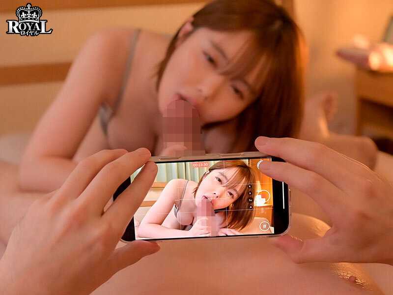 清楚で超内気な義妹を連日チクハラしてたら超敏感早漏体質になってイキまくり！下品な顔してイキまくる変態女子に豹変。 小栗操