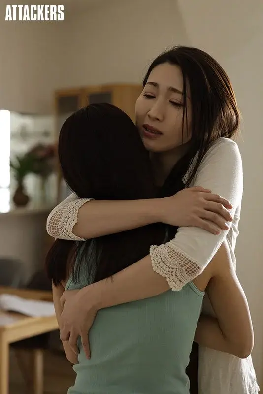 Being pounded hard like a bitch in front of mother[Origin]