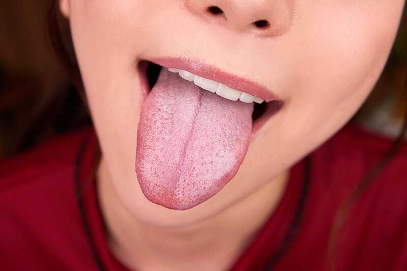 Infinite Oral Pleasure from My Best Friend's Girlfriend Who Suddenly Appeared in VR - Rinka Momose[Origin]