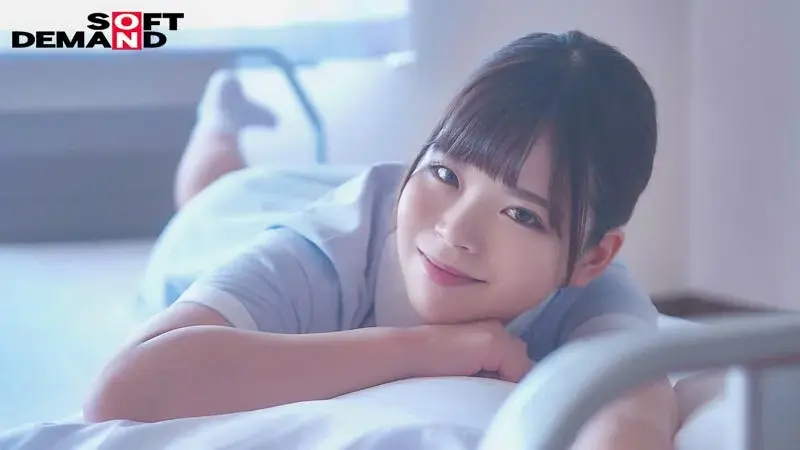 Obedient girl Kiwa Mikoto who takes care of the penis - AV DEBUT