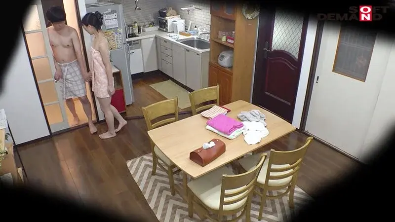 Will the virgin brother, who touched his mature sister's naked body, get an erection despite knowing it's wrong and commit forbidden incest!? Part 11[Origin]