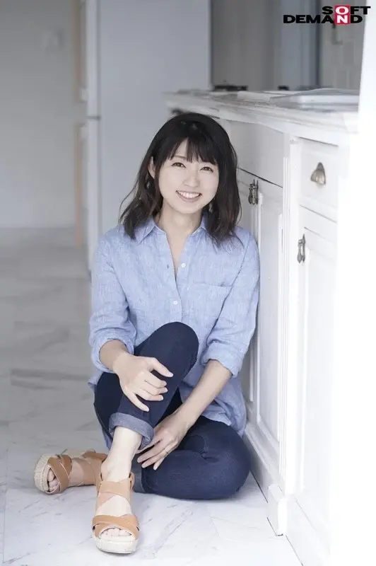 Premium Collection: 11 Real Housewives' Pre-Debut Premium Encounters & 11 Real Housewives' All-Time Best Encounters - Total 22 Scenes Compilation - 2-Disc Set 8 Hours[Origin]