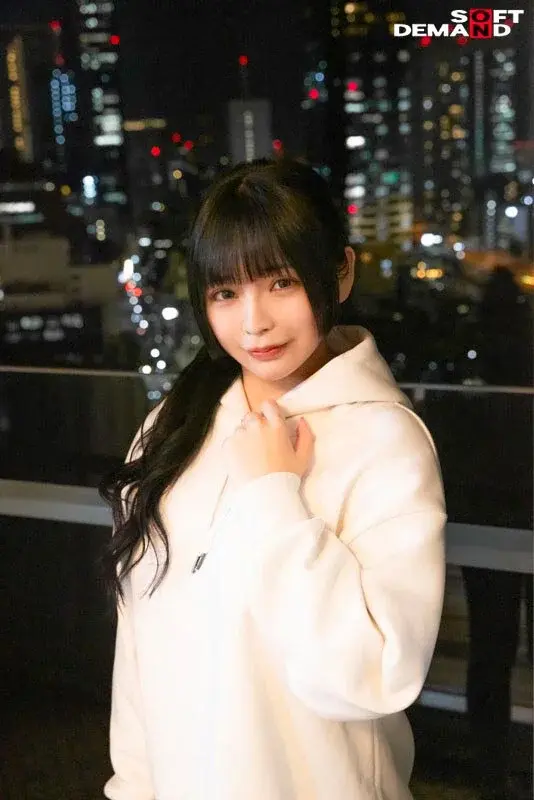 Frustrated Mom Amo Kano, Age 30, AV DEBUT - A sexually unsatisfied mother who has given up on intimacy with her master and made nightly bath masturbation her daily routine