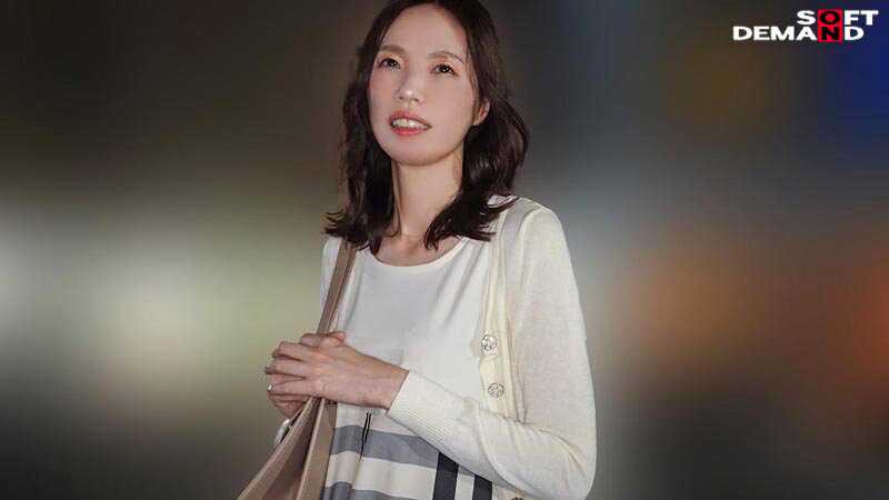 49歳 初めて開花する「女の悦び」女性用風俗で優しく愛撫されてイク 年下男子と性感開発 栗原早苗