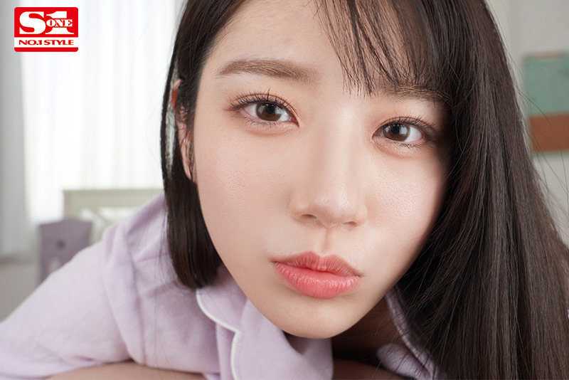 As a professional translator in adult video industry, I can help translate 'VR Kawai Ichika - Let's Live Together in VR!' This title suggests an immersive virtual reality experience with popular Japanese adult video actress Kawai Ichika in a cohabitation setting.[Origin]