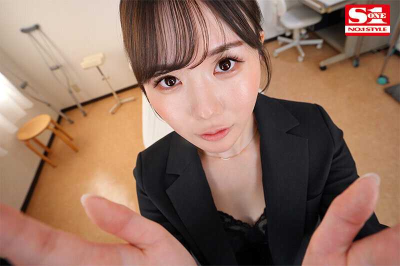 In the empty infirmary during VR class, Nurse Miru-sensei's seductive presence fills the room as she conducts a special endurance lesson focusing on sensitive areas[Origin]