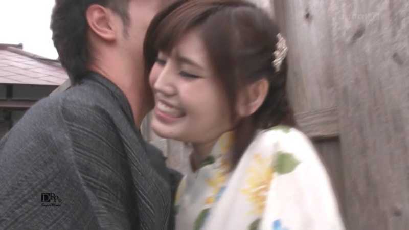 S Model 156 Trembling Outdoor Exposure Sex with Continuous Creampies: Yua Ariga[Origin]