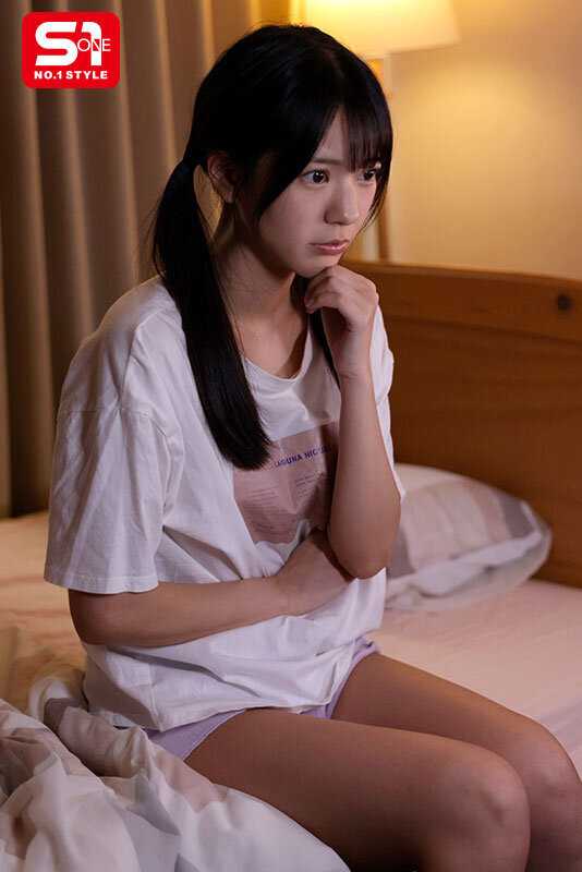 エロビ借りに行ったら、レジの女の子と人生変わるほど恋して、ヤりまくった。 浅野こころ