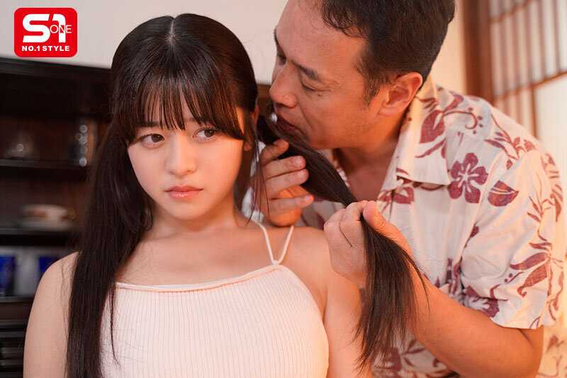 「おじさんに可愛がってもらいなさい。」我が子を小金持ちに売った母と体の隅々まで舐めしゃぶられる娘 桜乃りの