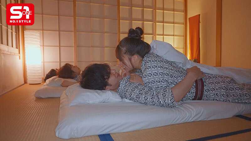 彼女、彼女の妹との温泉旅行で妹の方が二人きりになるたびに甘え密着ボディタッチからのおねだりキッス、 たまらず勃起するとジュボジュボしゃぶり始め暴発寸前チ●ポを色んな体位でハメてきて意のままに大量射精しちゃう恥ずかしい僕。 川越にこ