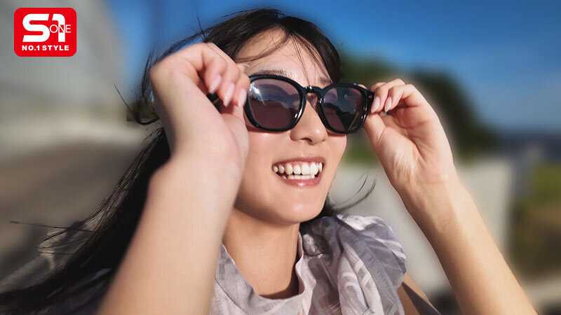 朝一セックスって歯磨き、いる？イチャついて、キスして、たくさん絡み合う、初めてのお泊まりホテルハメ撮り 初美なのか