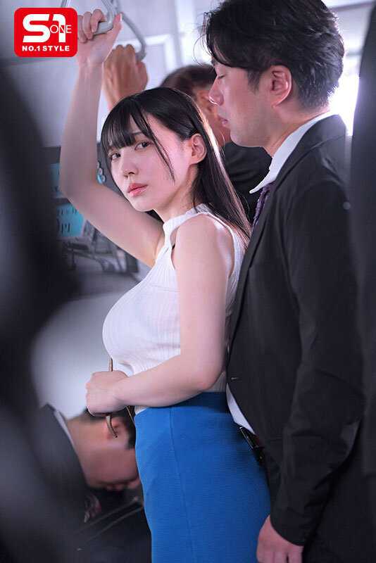 巨乳グラドルはやはり痴●に狙われやすいらしい 紫堂るい