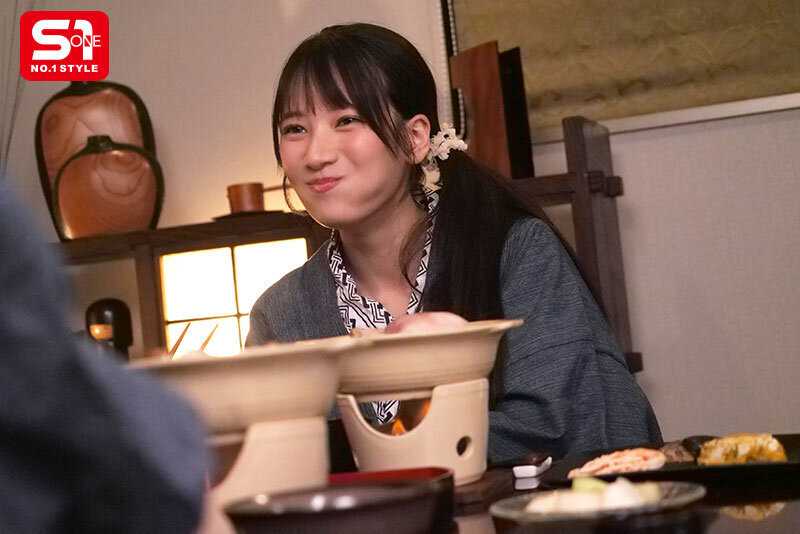 透明感バツグン少女の秘めたエロ本性むき出しにする一泊二日、常にヤリまくり常にハメ撮り生々しさ1000％温泉ハメ撮り旅行 榊原萌