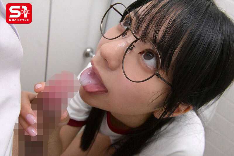 清楚系に見えてエロ妄想癖の文学女子と二人きりになったら…耳元でスッゴイ淫語囁かれながら強●勃起でヤラレちゃう。 浅野こころ