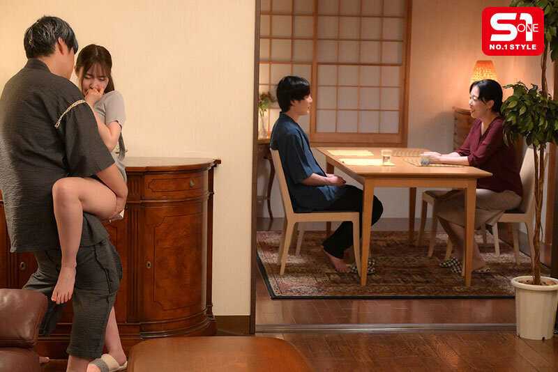 セクハラ義父、意地悪な姑、マザコン夫…結婚ガチャに大外れした巨乳若妻が三者択一ですがったのはキモい義父との粘着性交 夢乃あいか