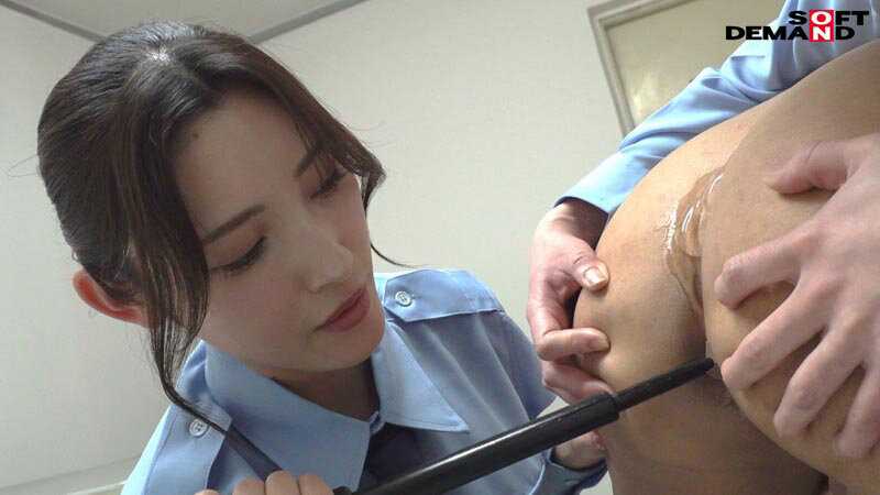 巡察レディのお仕事～街中非行少年更生精子回収を行う24時間～