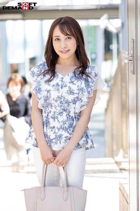 本物人妻13名の緊張と背徳感溢れる初セックスを合計13SEX収録 総集編2枚組10時間