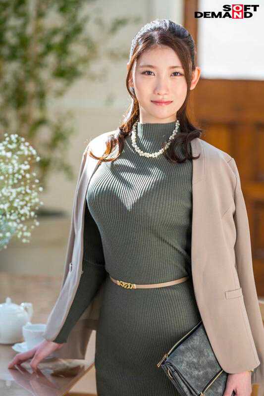 本物人妻13名の緊張と背徳感溢れる初セックスを合計13SEX収録 総集編2枚組10時間