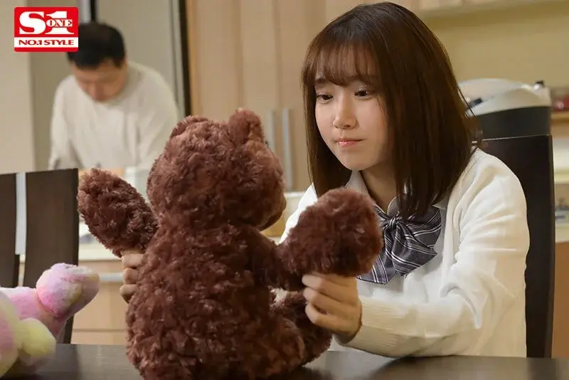 I want to take a bath with daddy! A clingy stepdaughter with mature breasts enjoys an intensely intimate bath time - Yuri Adachi[Origin]