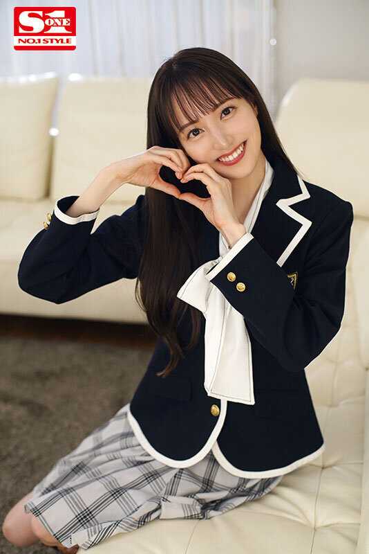 Former Odaiba TV idol celebrity Ishida Karen makes her exclusive S1 debut! A miraculous 3 scenes