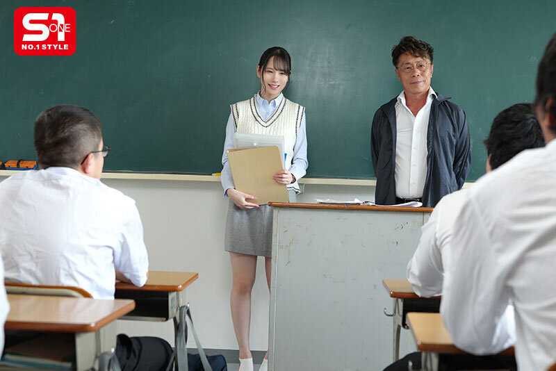Fresh Teaching Intern Falls for Middle-aged Teacher Over Young Boyfriend - Drug-induced NTR Story Starring Yuka Murakami
