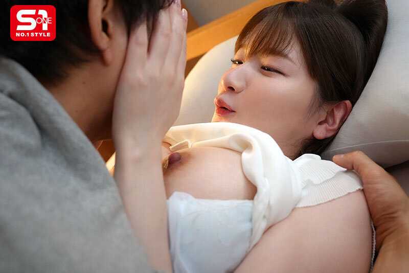 When I earnestly begged my caring older sister while showing her my erection she let me do it Mei Washio