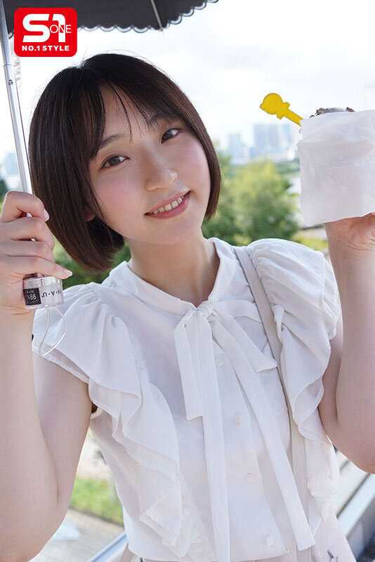 Innocent yet incredibly erotic. Playing around a lot and having sex. Innocent during the day and seductive at night - Short hair with upward glances is so unfair!! An intimate date just for two filled with passionate encounters - Ruka Itoi