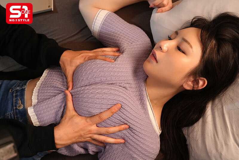 あの子の着衣おっぱい、どうにも妄想が止まらない。 南沢海香