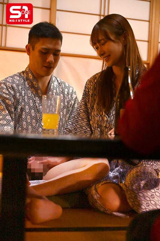 ボッキさせちゃってごめんね？従姉との混浴で僕のチ●ポはギンギンに！アリス姉ちゃんは責任感と優しさでコッソリ抜いてくれた。 花アリス