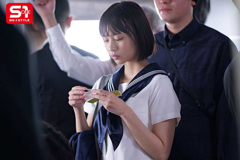 電車でメチャクチャ痴●され興奮して、おま●こ気持ちよくなってお漏らししちゃう私って… 変態ですか？ 兒玉七海