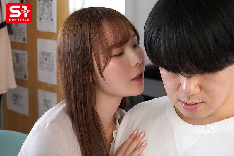 同棲のための物件を見に来たカップルが幸せそうな程彼氏を寝取りたくなっちゃう…おち●ぽ泥棒の不動産レディ miru