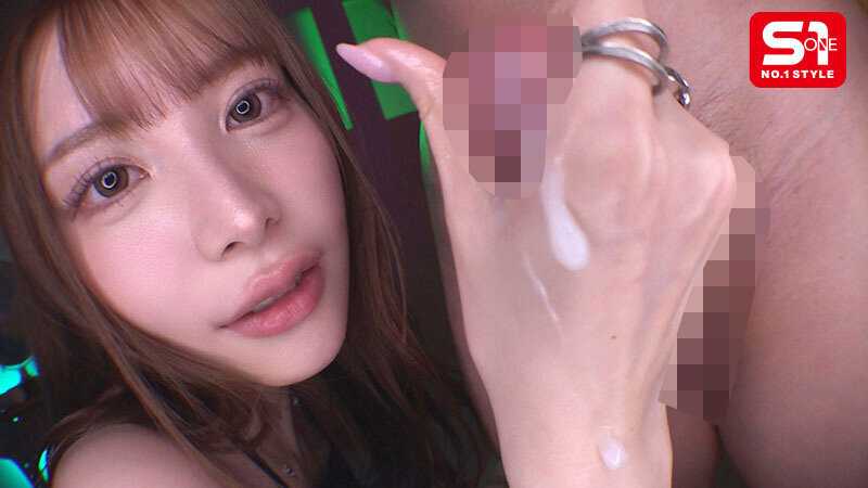 エロにオープンなイマドキ痴女に射精管理されたい 生徒を沼らせる巨乳小悪魔女教師の ささやき淫語＆絶対連射シコシコサポート 笹倉彩