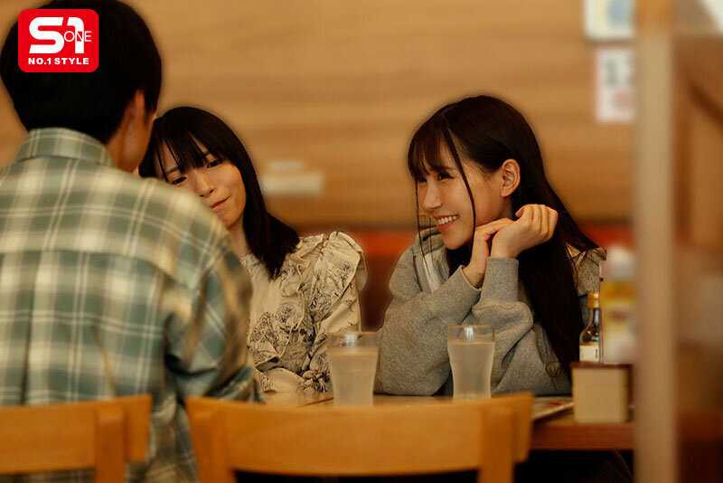 近い！近い！！近い！！！超至近距離で100％キスできる雰囲気を出してくる彼女のあざと妹 三田真鈴