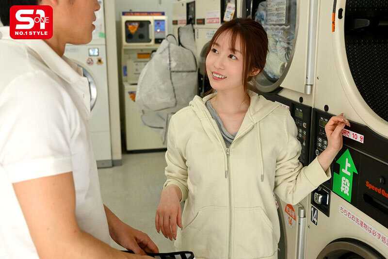 ビジュ最高なのにズボラ女子なお隣さん、お股もゆるくてめっちゃヤレた。 夢乃あいか