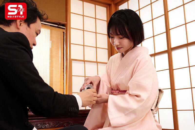 おもてなしするって言ったのに、大量肉棒でちんボコされドM本性丸出しでアヘイキ大乱交しちゃった 音無鈴